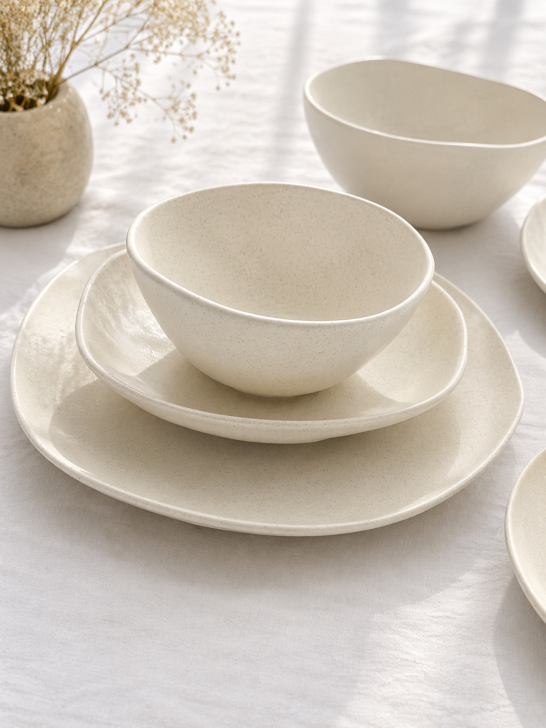 Ivory Ripple Dinner Set – 26 Pieces - طقم عشاء بورسلين ٢٦ قطعه من فتحي محمود