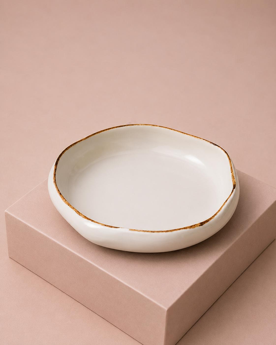 Serving plates