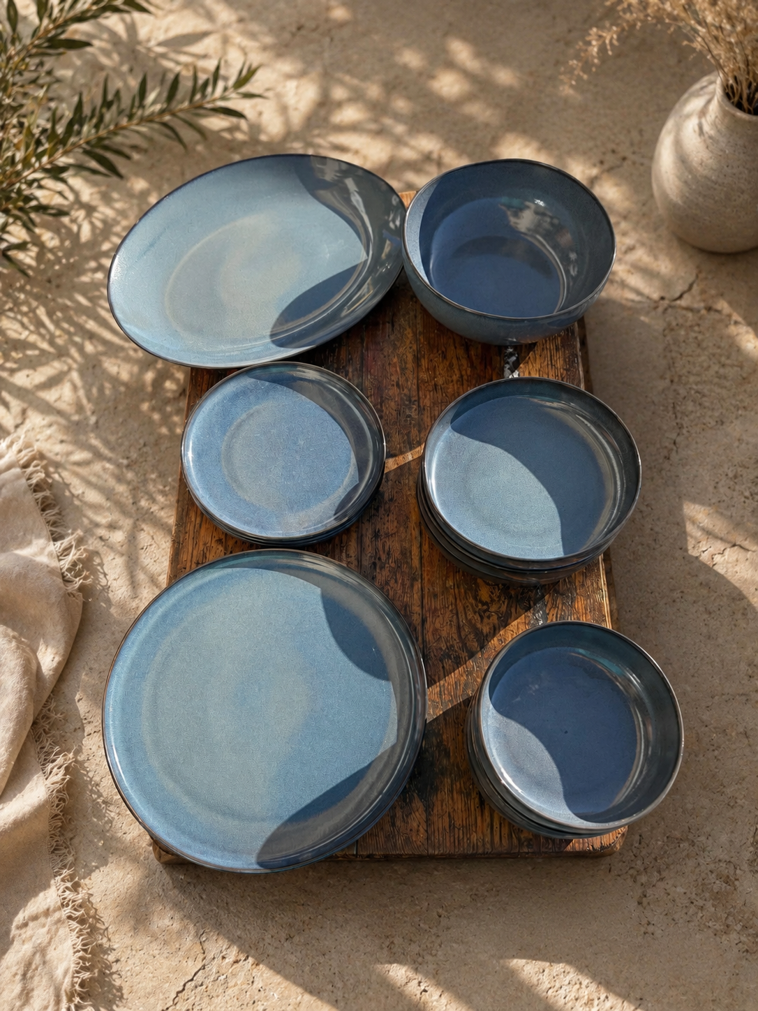 Azzaro Porcelain Dinner Set – 26 Pieces - طقم عشاء بورسلين ٢٦ قطعه من فتحي محمود