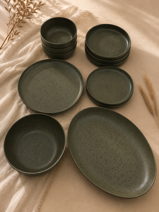 Olive Porcelain Dinner Set – 26 Pieces - طقم عشاء بورسلين ٢٦ قطعه من فتحي محمود