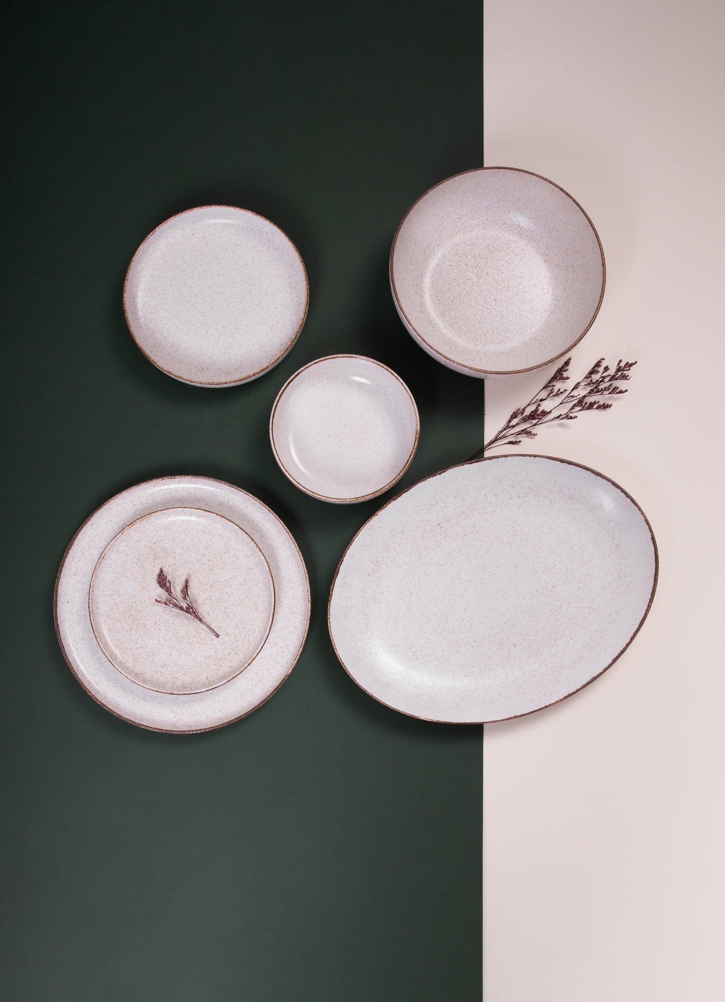 Slate Porcelain Dinner Set – 26 Pieces - طقم عشاء بورسلين ٢٦ قطعه من فتحي محمود