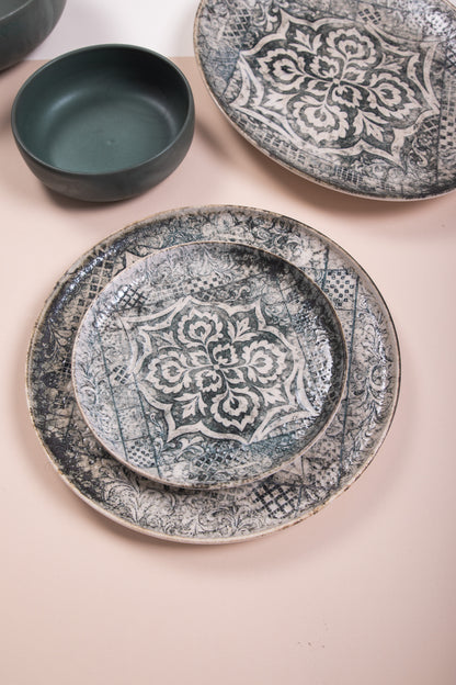 Ghurnata Porcelain Dinner Set – 26 Pieces - طقم عشاء بورسلين ٢٦ قطعه من فتحي محمود