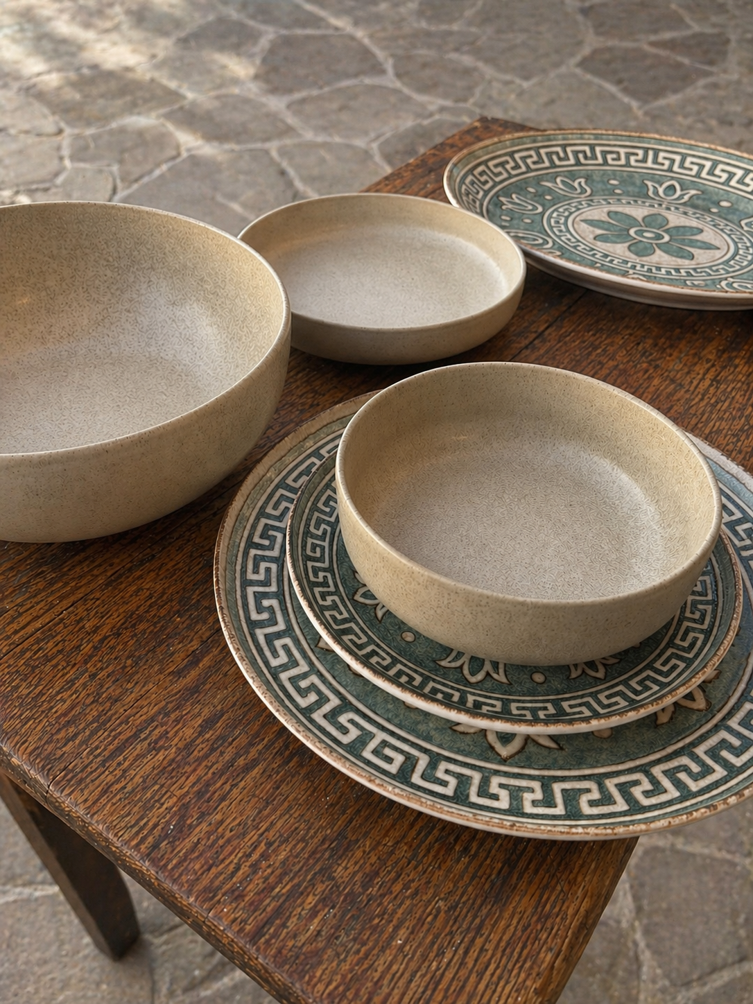 Mix green Porcelain Dinner Set – 26 Pieces - طقم عشاء بورسلين ٢٦ قطعه من فتحي محمود
