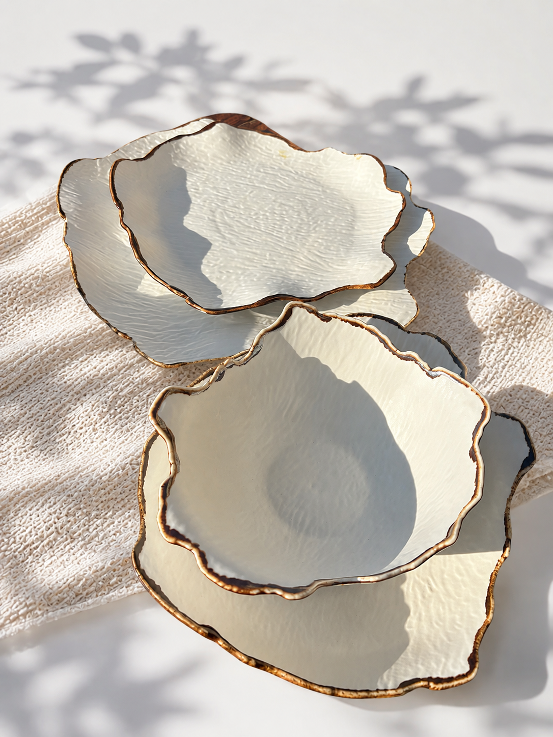 White matte stone edge Porcelain Dinner Set – 26 Pieces - طقم عشاء بورسلين ٢٦ قطعه من فتحي محمود
